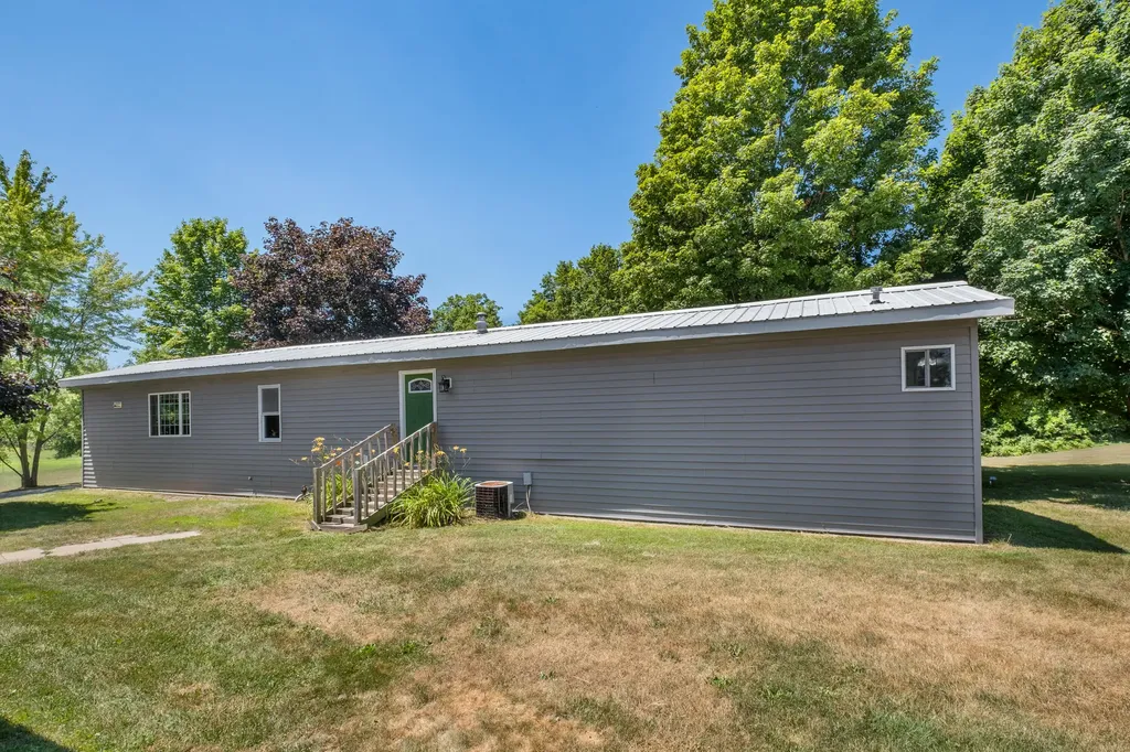 16350 Cedar Springs Avenue NE Nelson Township MI 49343