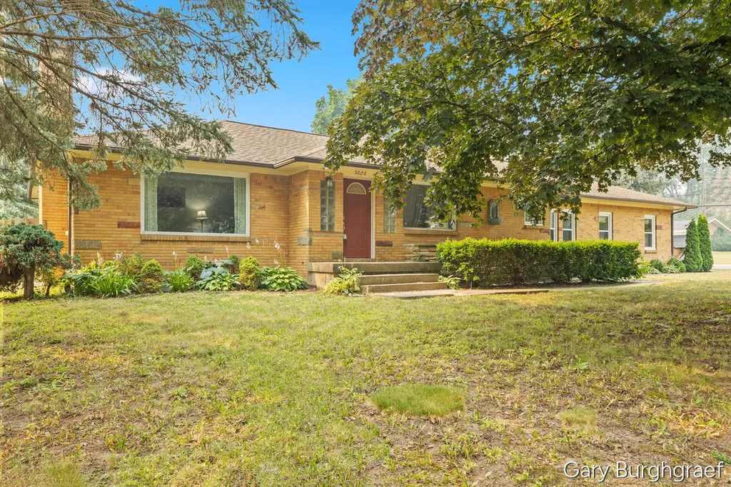 3026 Burton Street SE Grand Rapids City MI 49546