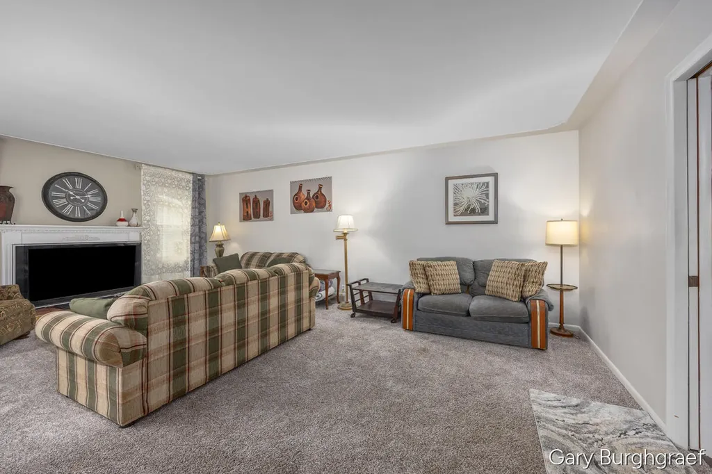 3026 Burton Street SE Grand Rapids City MI 49546