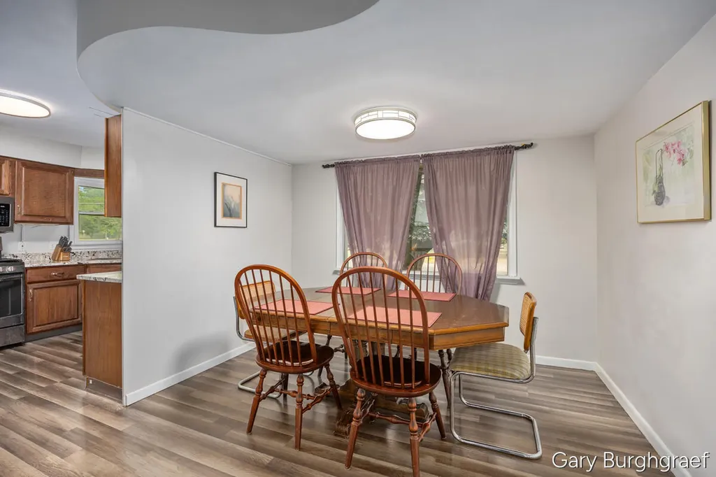 3026 Burton Street SE Grand Rapids City MI 49546