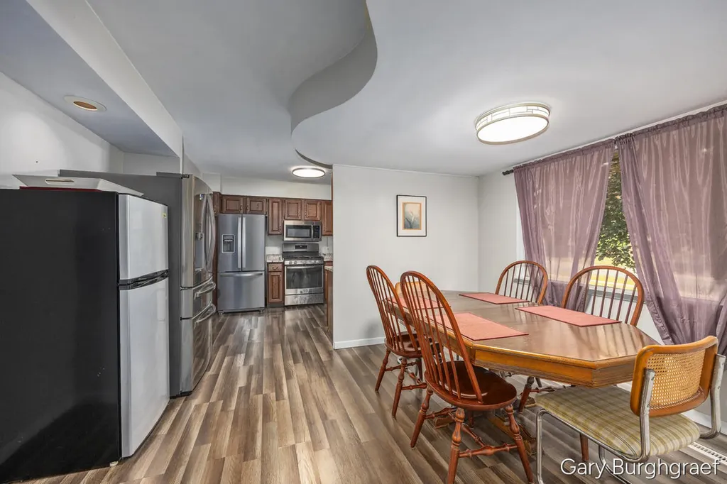 3026 Burton Street SE Grand Rapids City MI 49546