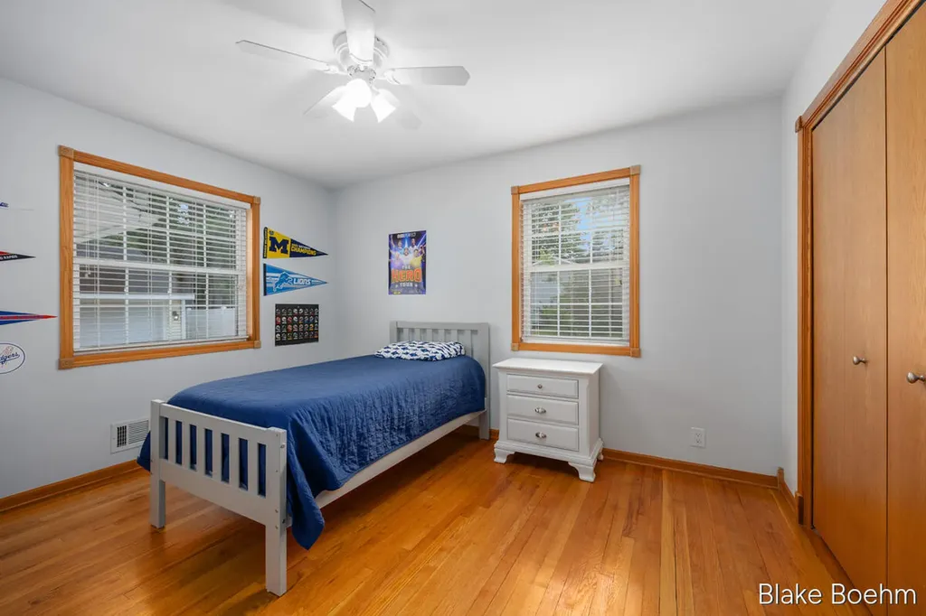 118 Lauderdale Avenue NE Grand Rapids Charter Township MI 49546