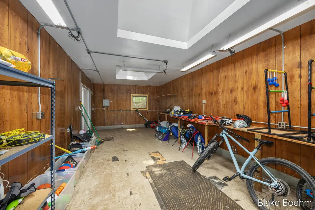 118 Lauderdale Avenue NE Grand Rapids Charter Township MI 49546
