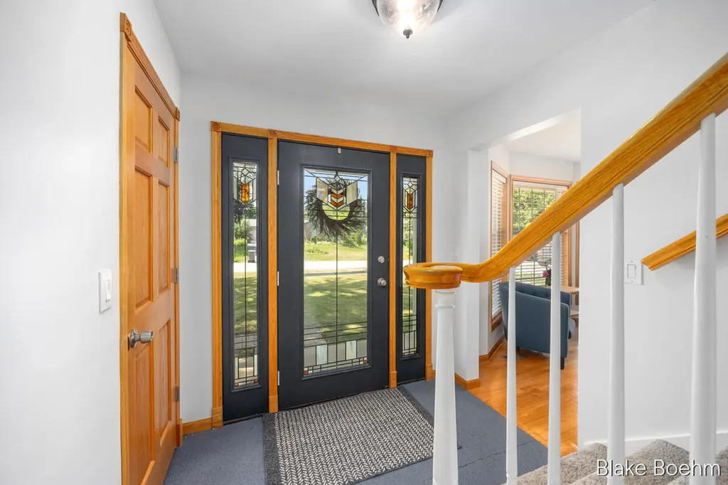 118 Lauderdale Avenue NE Grand Rapids Charter Township MI 49546
