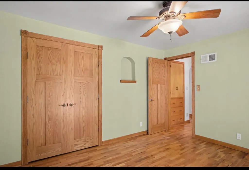 1017 Pearl Street Belding City MI 48809
