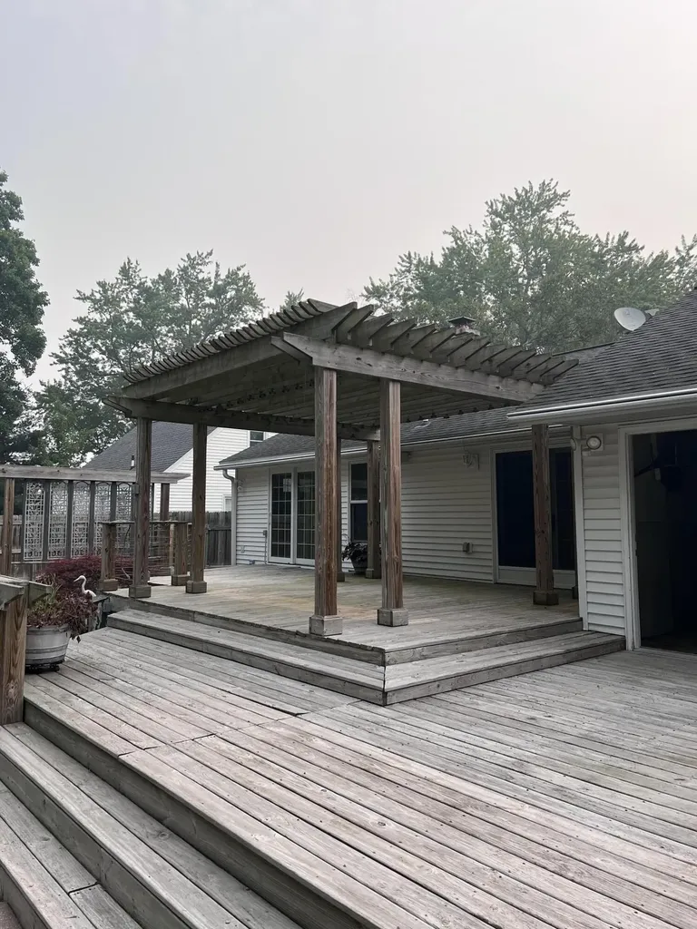 1017 Pearl Street Belding City MI 48809