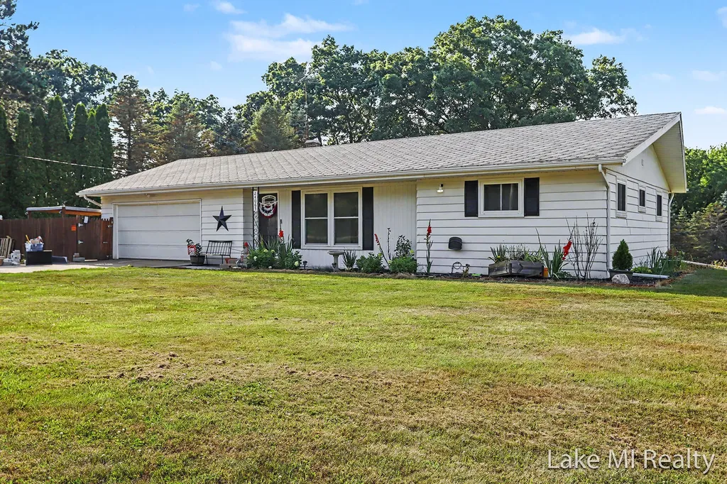 24065 M-78 Pennfield Charter Township MI 49017