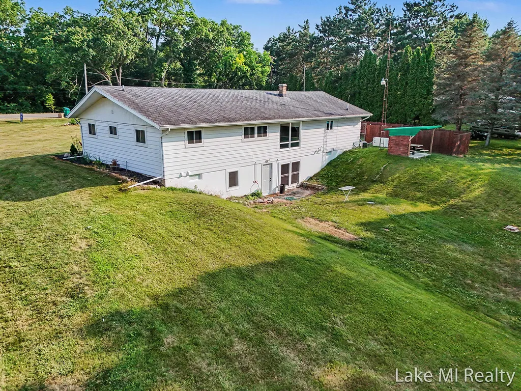 24065 M-78 Pennfield Charter Township MI 49017