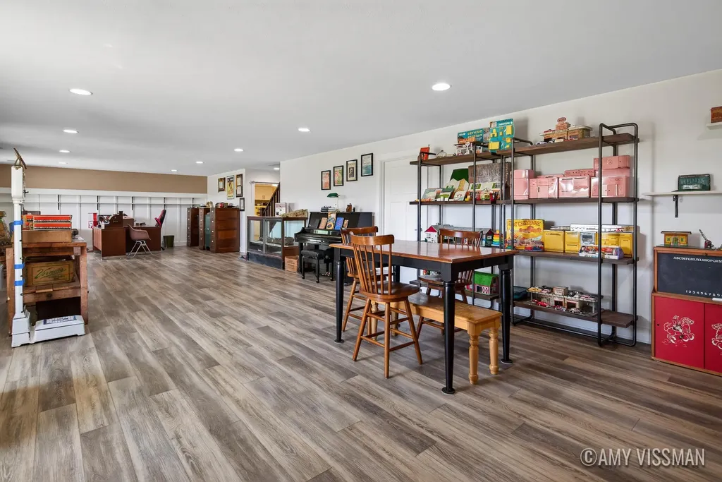 7774 Timpson Avenue SE Bowne Township MI 49302
