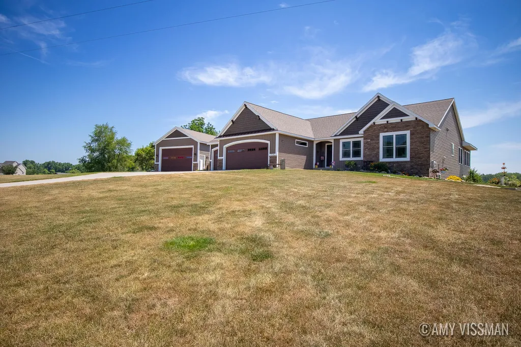 7774 Timpson Avenue SE Bowne Township MI 49302