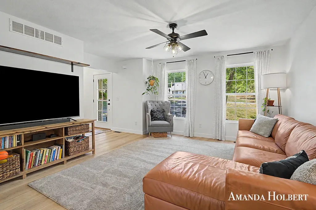 6576 Ramsdell Drive NE Cannon Township MI 49341