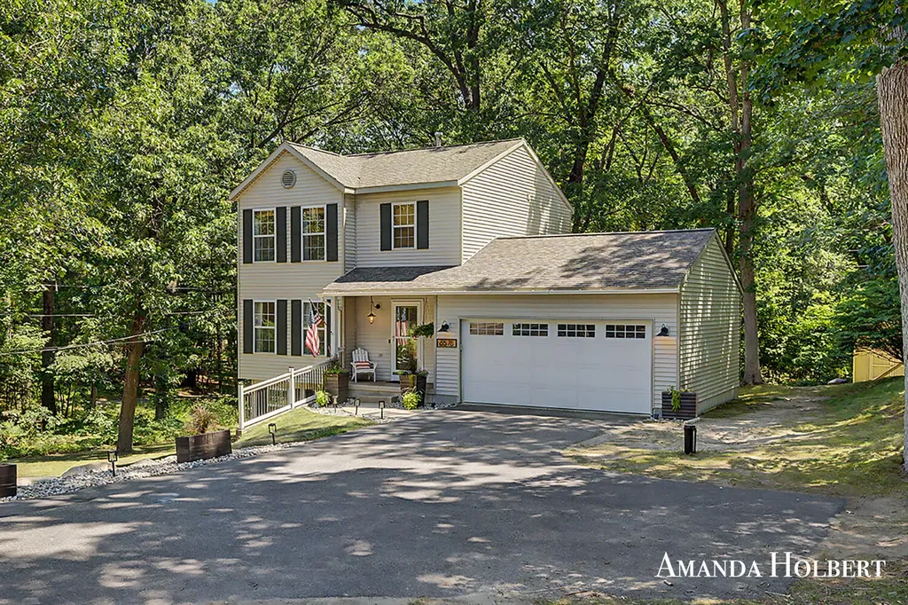 6576 Ramsdell Drive NE Cannon Township MI 49341