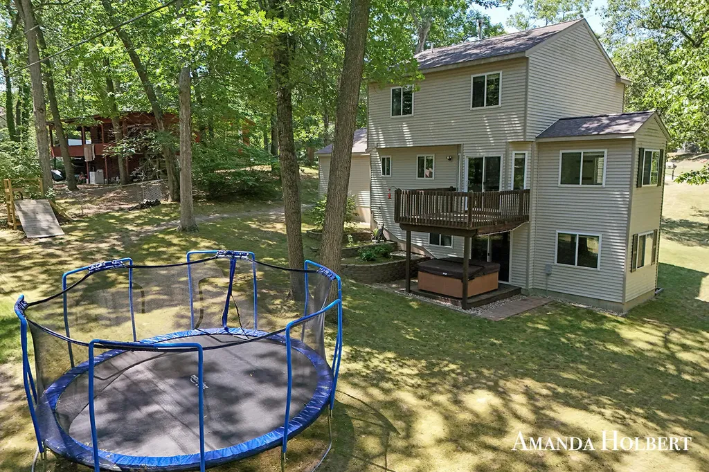 6576 Ramsdell Drive NE Cannon Township MI 49341