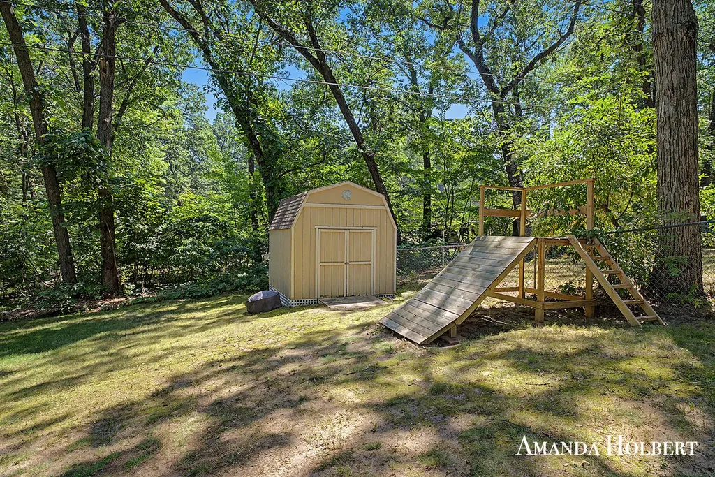 6576 Ramsdell Drive NE Cannon Township MI 49341