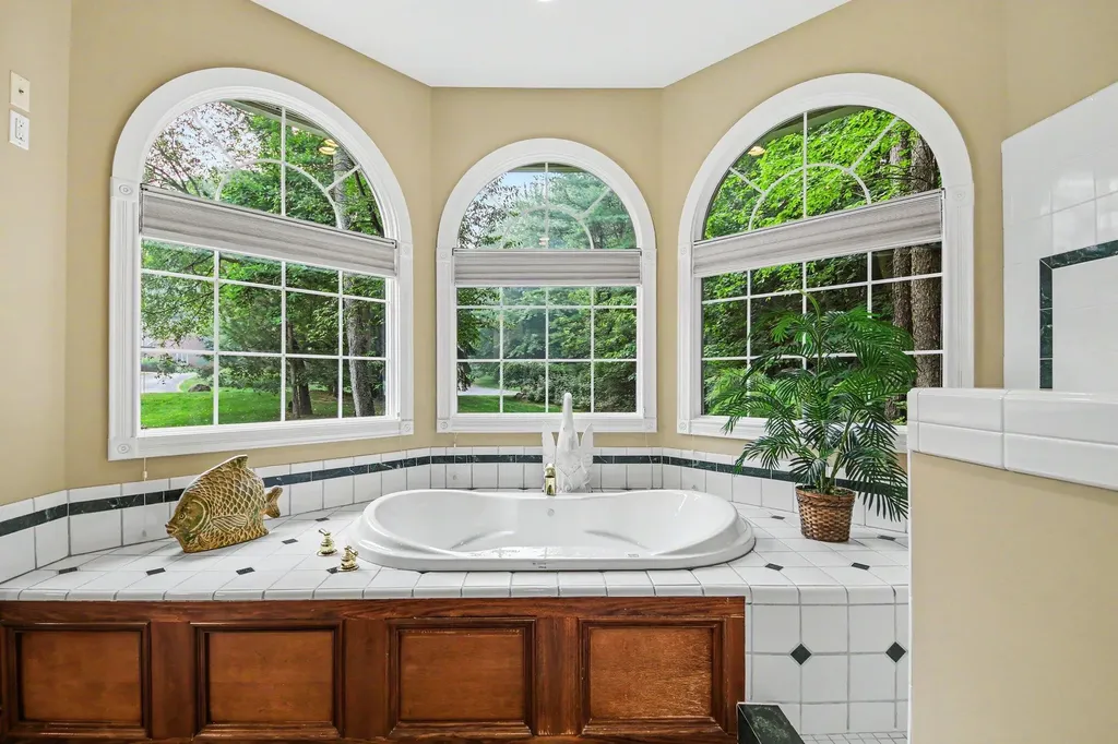 4959 Dun Robin Drive NE Cannon Township MI 49306