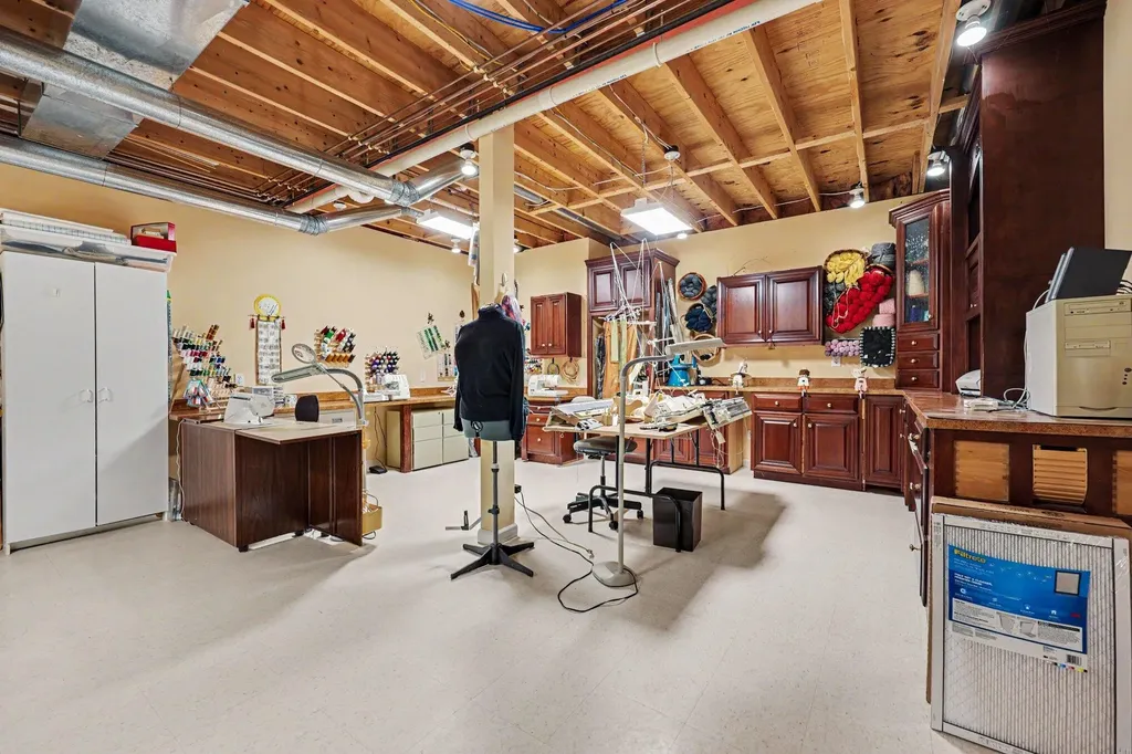 4959 NE Dun Robin Drive NE Cannon Township MI 49306