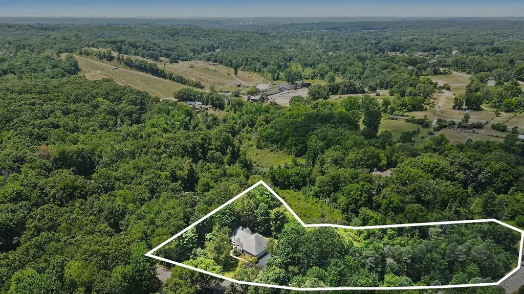 4959 NE Dun Robin Drive NE Cannon Township MI 49306