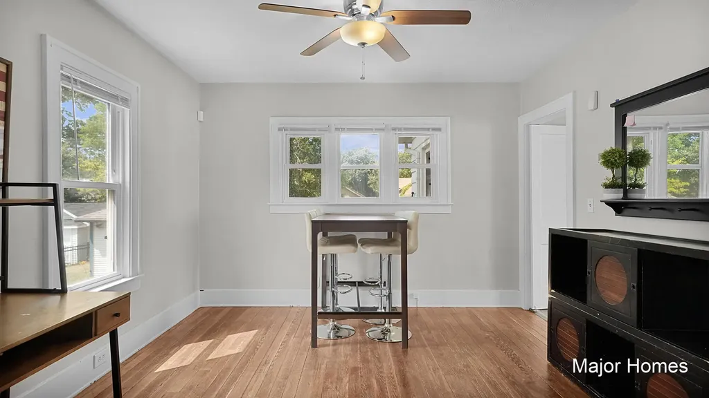 1229 Dickinson Street SE Grand Rapids City MI 49507