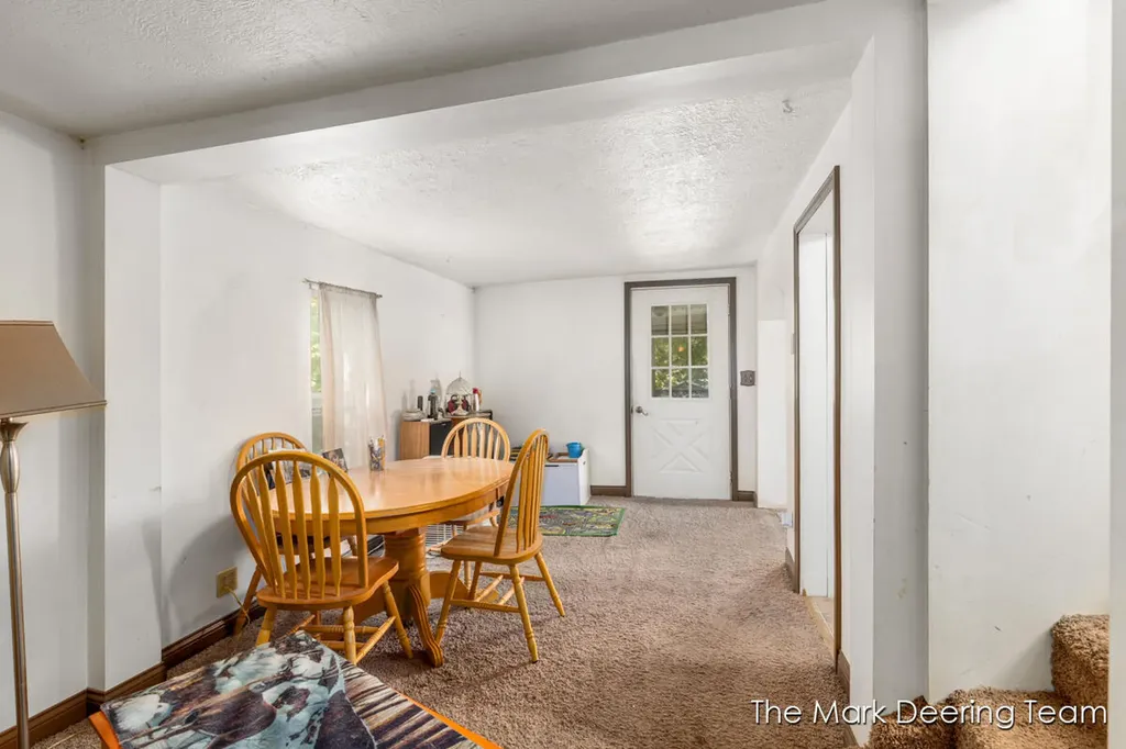 522 Ionia Street Belding City MI 48809