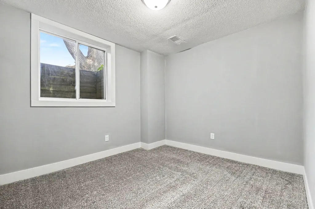 4673 Flying Eagle Drive SE Kentwood City MI 49548