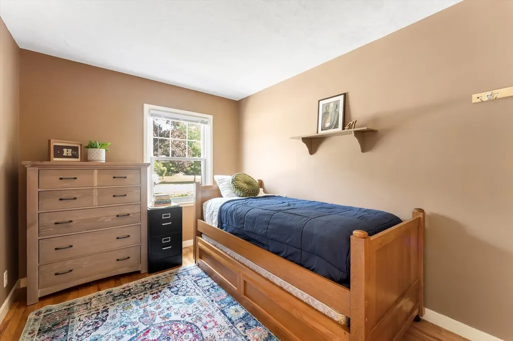 68 E 30th Street Holland City MI 49423