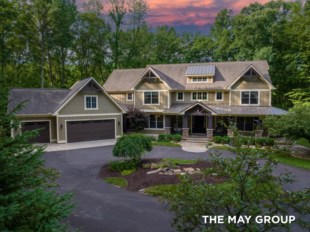 5354 Pinnacle Point Drive NE Ada Township MI 49301