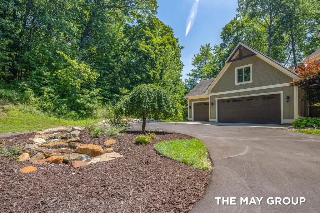 5354 Pinnacle Point Drive NE Ada Township MI 49301