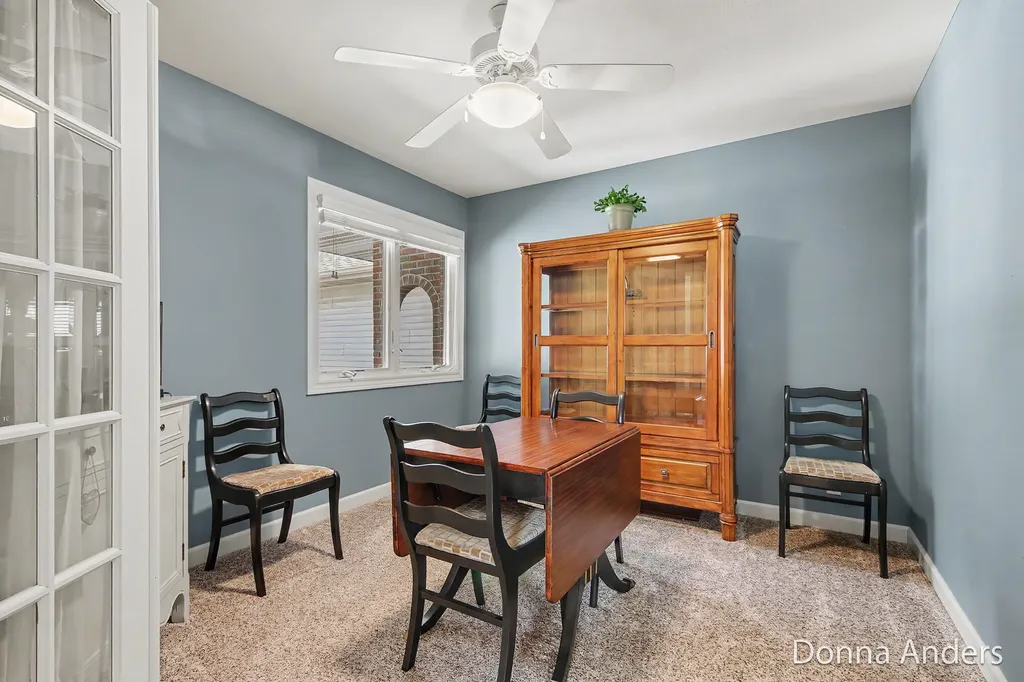 17517 Park Place Circle Ferrysburg City MI 49456
