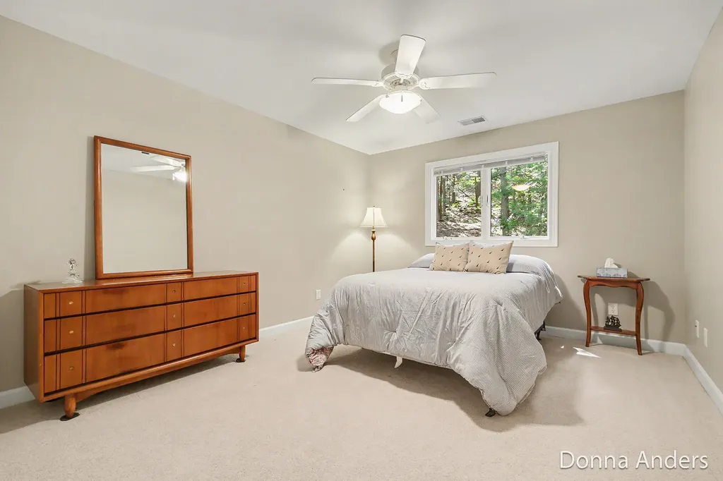17517 Park Place Circle Ferrysburg City MI 49456