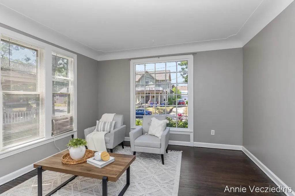 262 Hollister Avenue SE Grand Rapids City MI 49506