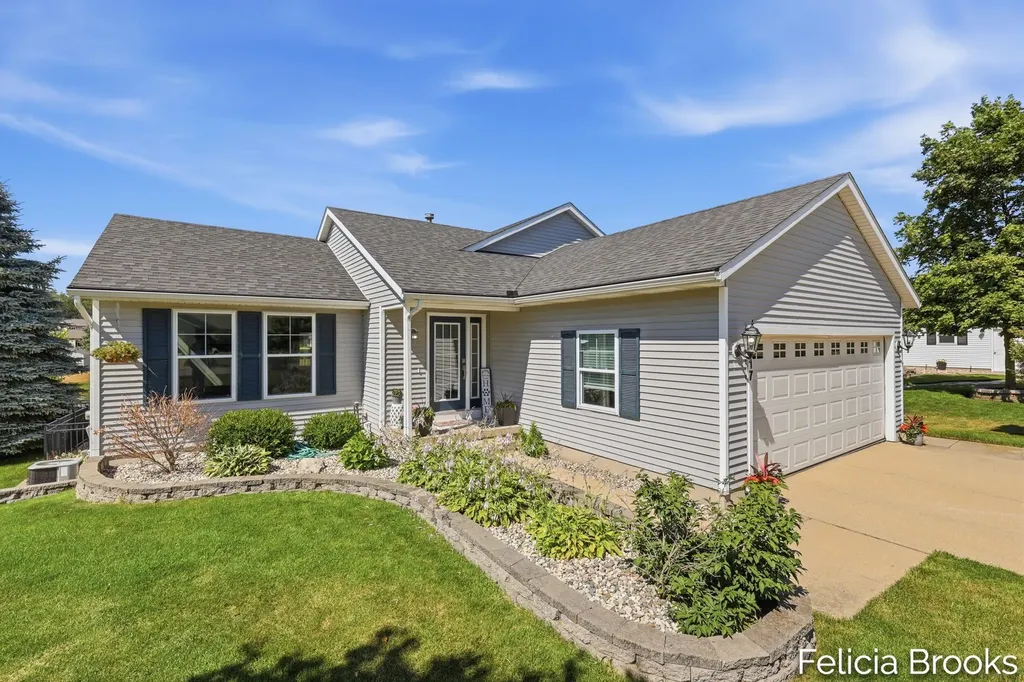 5417 Jordan Street Allendale Charter Township MI 49401