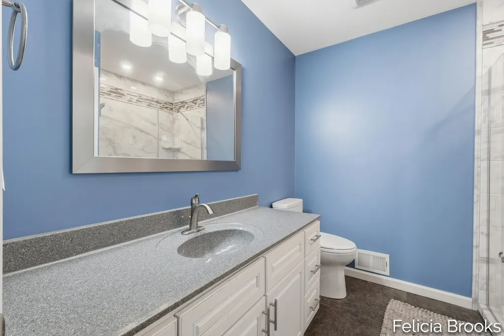 5417 Jordan Street Allendale Charter Township MI 49401