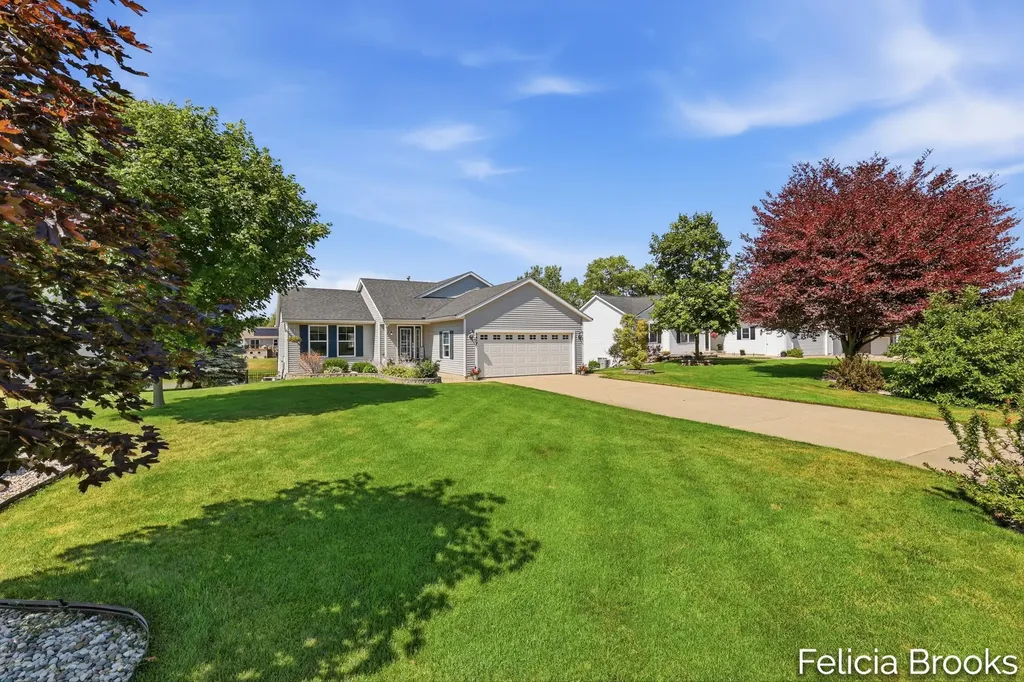 5417 Jordan Street Allendale Charter Township MI 49401