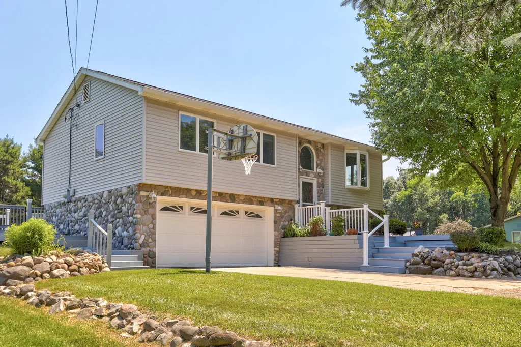 9280 Denton Hill Road Tyrone Township MI 48430
