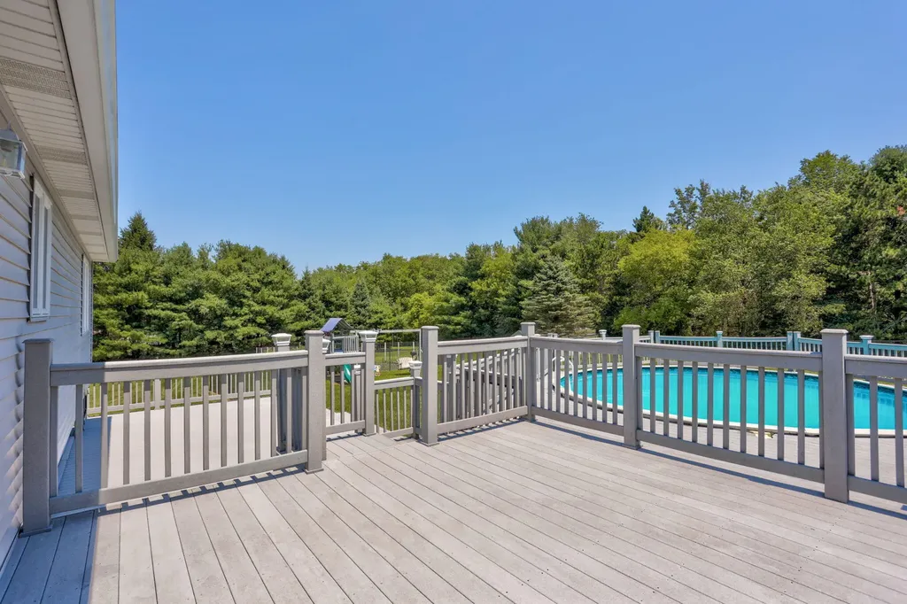 9280 Denton Hill Road Tyrone Township MI 48430