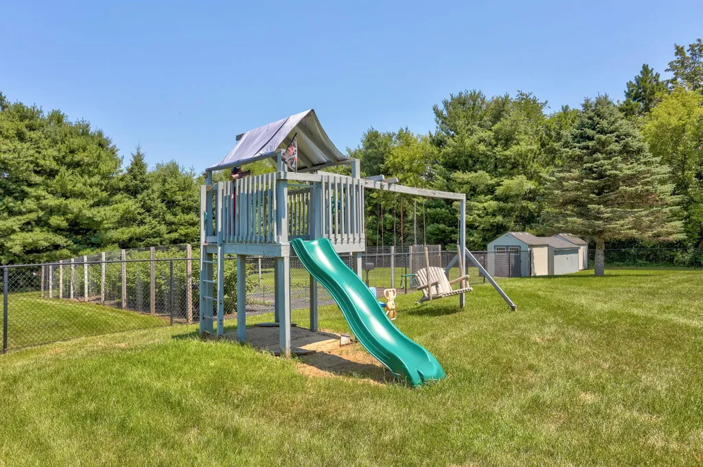 9280 Denton Hill Road Tyrone Township MI 48430