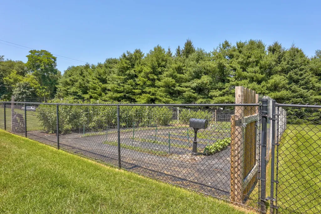 9280 Denton Hill Road Tyrone Township MI 48430
