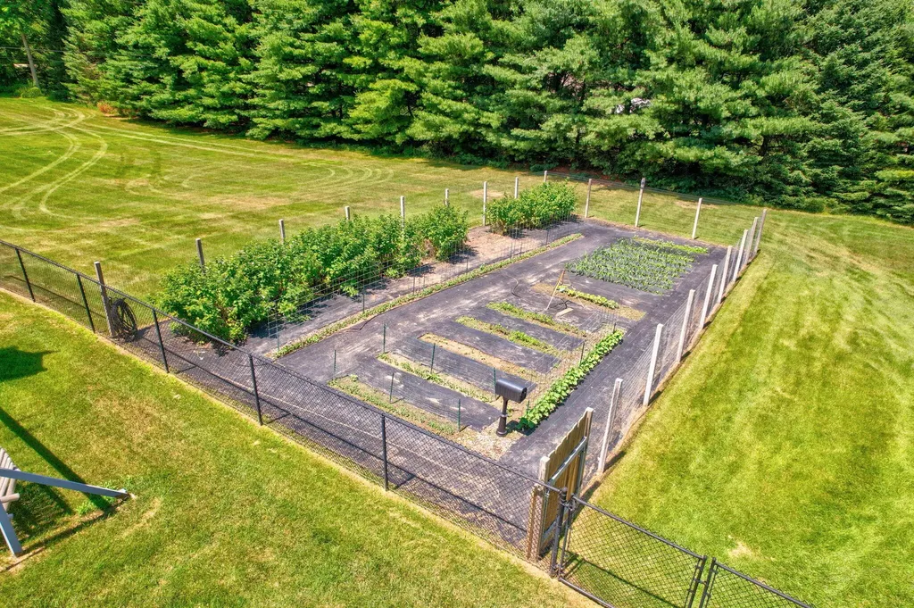 9280 Denton Hill Road Tyrone Township MI 48430