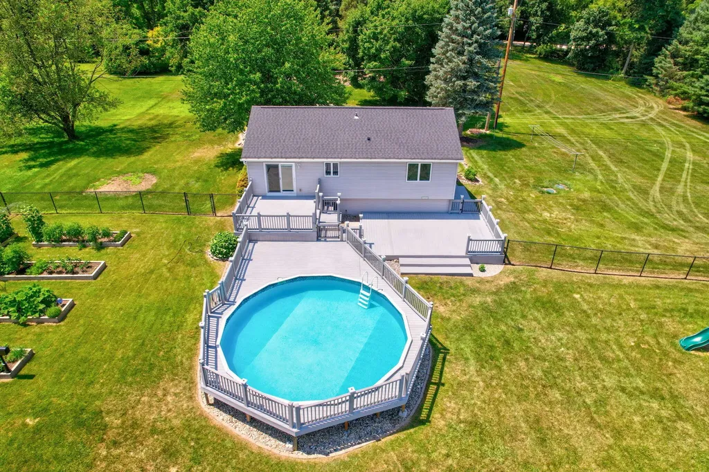 9280 Denton Hill Road Tyrone Township MI 48430