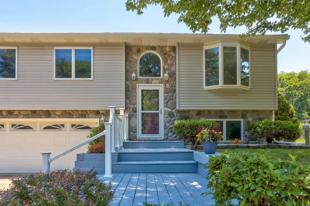 9280 Denton Hill Road Tyrone Township MI 48430