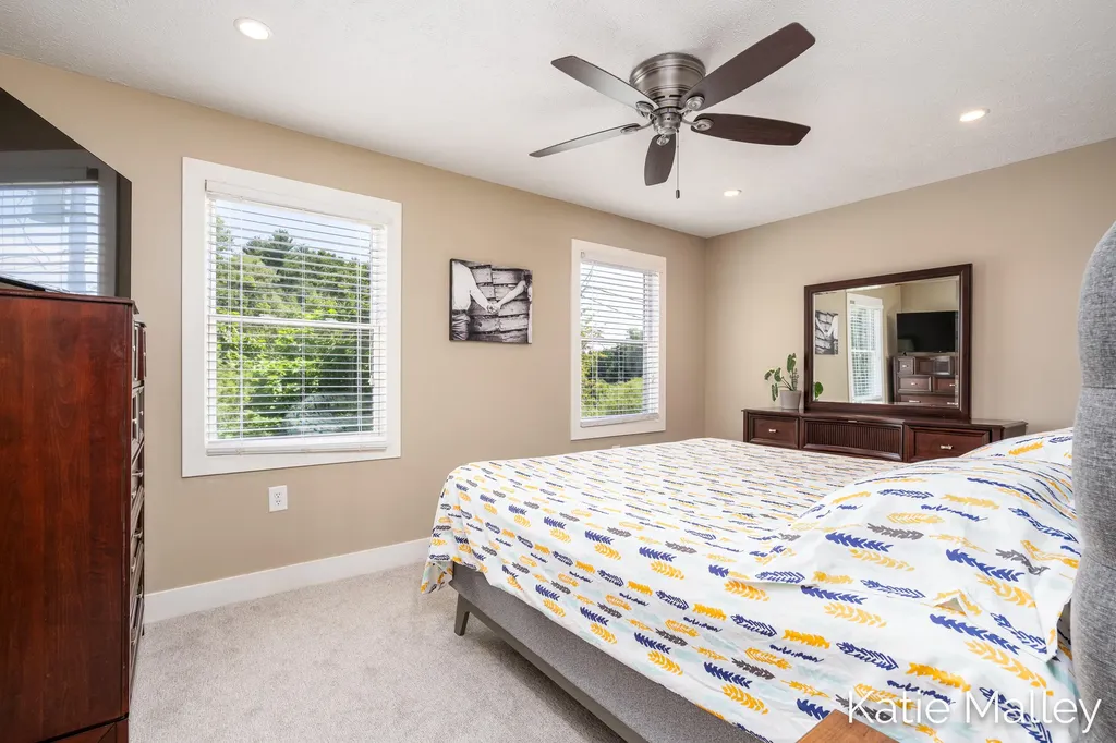 7353 Davies Drive NE Cannon Township MI 49341