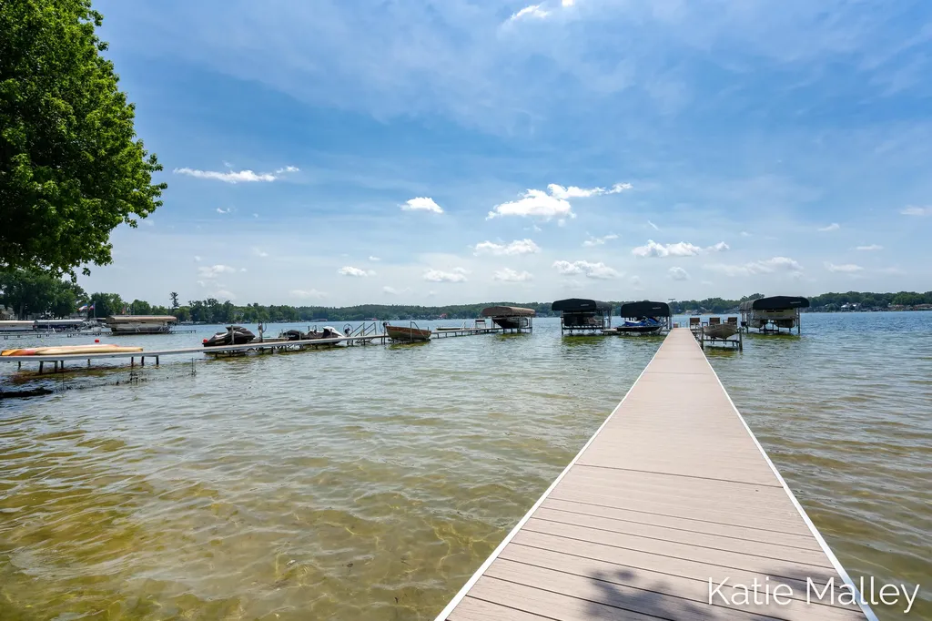 7353 Davies Drive NE Cannon Township MI 49341