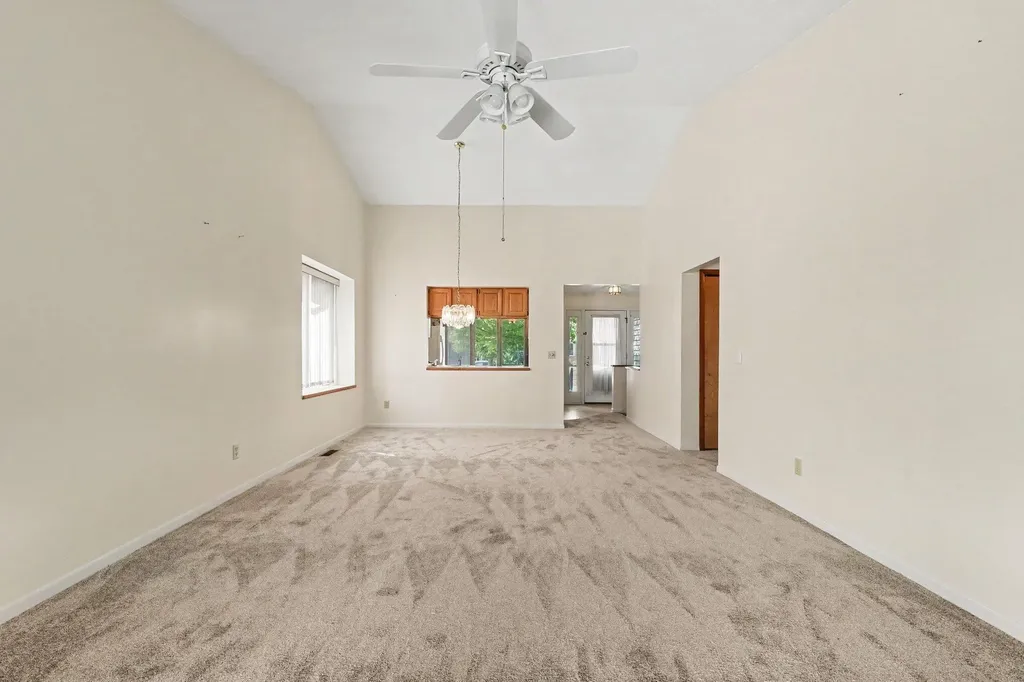2779 Mulford Drive SE Grand Rapids City MI 49546