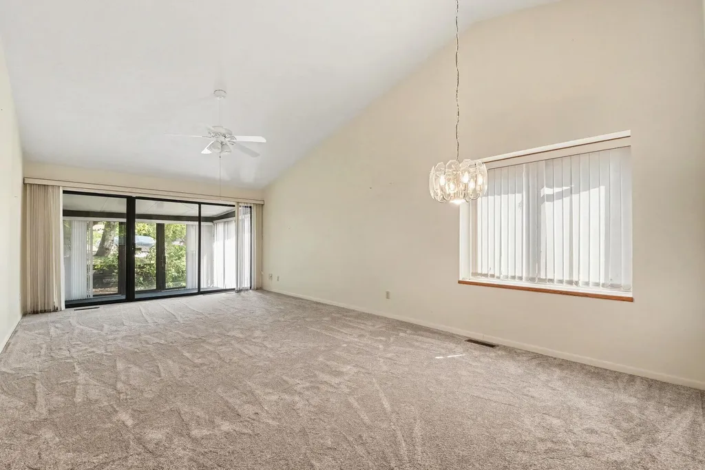 2779 Mulford Drive SE Grand Rapids City MI 49546