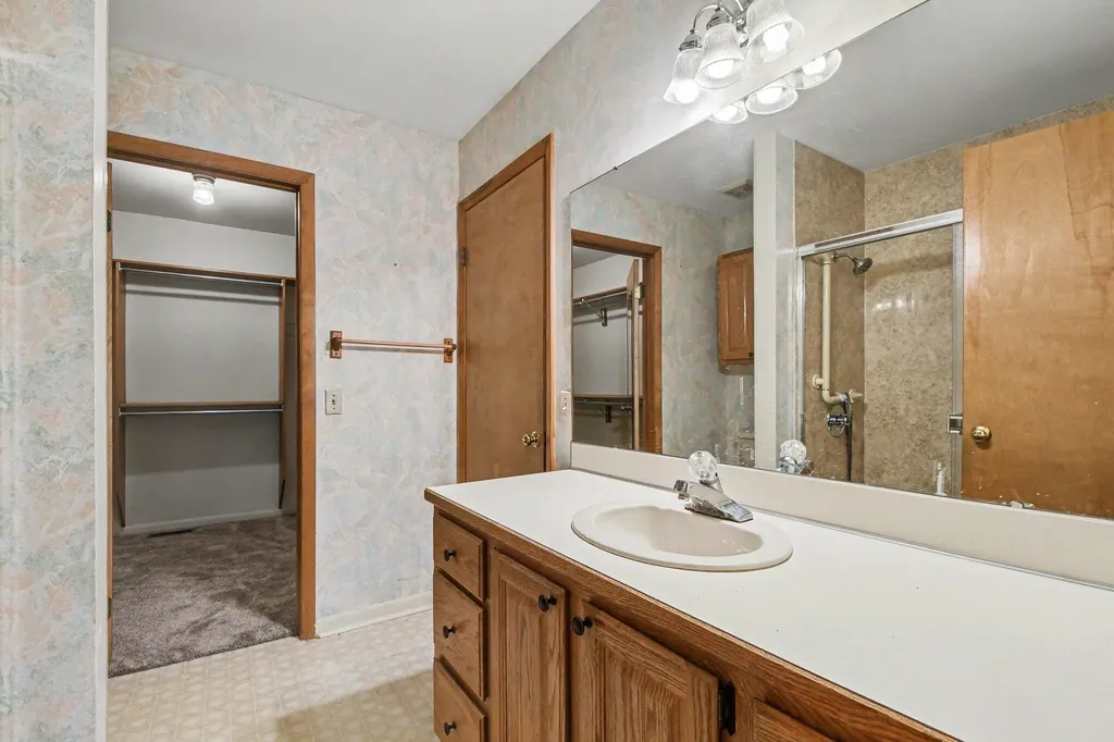 2779 Mulford Drive SE Grand Rapids City MI 49546