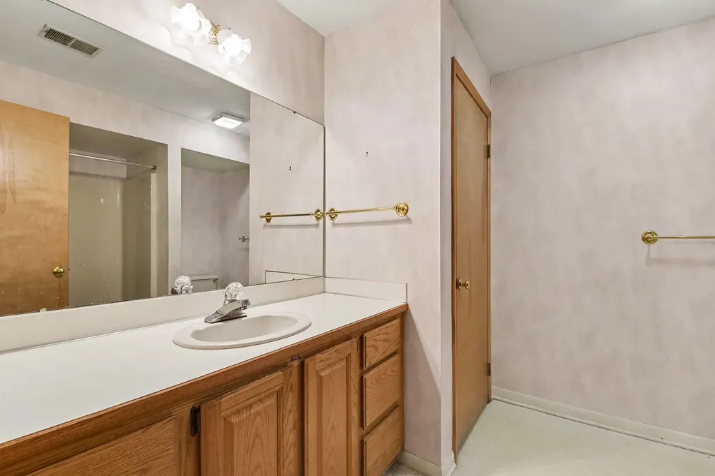 2779 Mulford Drive SE Grand Rapids City MI 49546