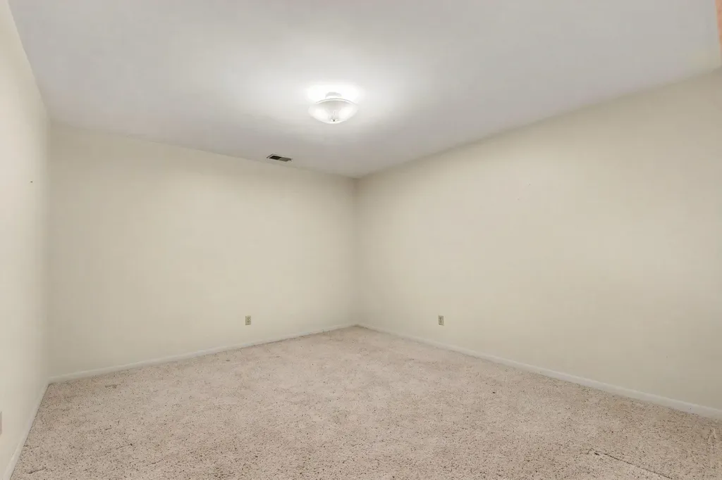 2779 Mulford Drive SE Grand Rapids City MI 49546