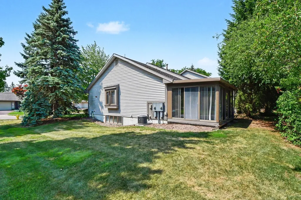 2779 Mulford Drive SE Grand Rapids City MI 49546