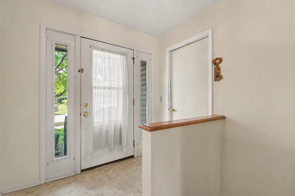 2779 Mulford Drive SE Grand Rapids City MI 49546