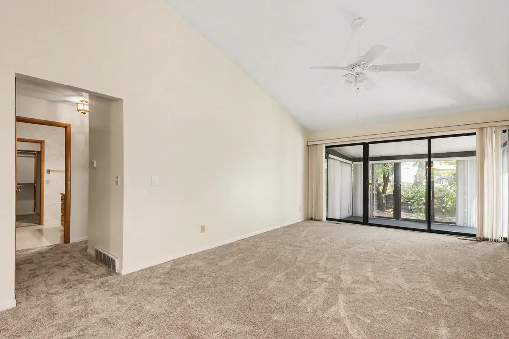 2779 Mulford Drive SE Grand Rapids City MI 49546